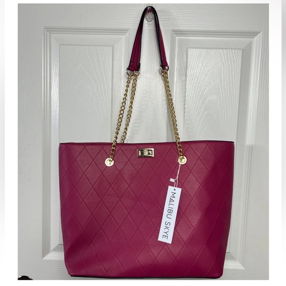 Malibu Skye Fuchsia Quilted Tote with Gold Chain - Picture 1 of 8